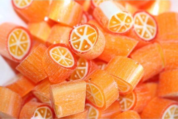 Şekerci Yaşar Portakal Desenli Lolly Akide Şeker 250 Gr - Image 1