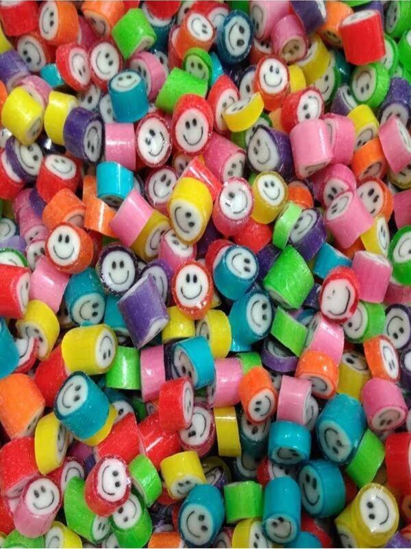 Şekerci Yaşar Karışık Gülenyüz Lolly Şeker 1000 Gr - Image 1