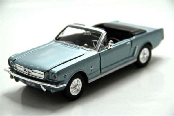 Vardem Timeless Legend 1964 ½ Ford Mustang 1:24 Ölçek Metal Model Araba - Image 1