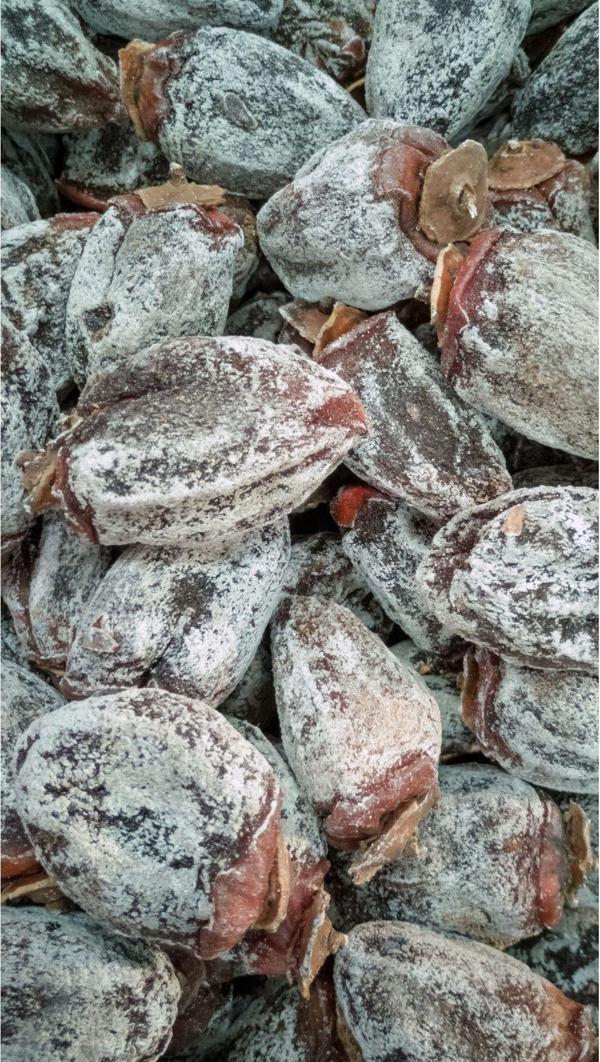 Guruyemiş Box Doğal Ve Tatlı Cennet Hurması Kurusu - Enerji Dolu Atıştırmalık - Image 1