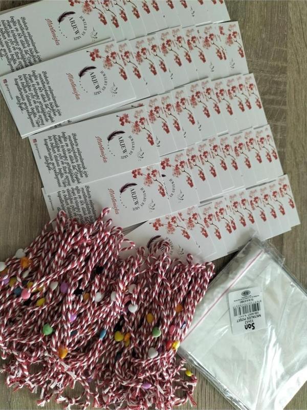 Hediyelik Dağıtmalıık 50 Adet Kalpli Marteniçka Dilek Kartı Ve Hediye Poşeti - Image 1