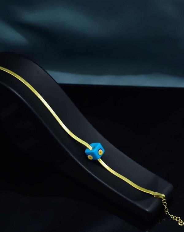 925 Ayar Gümüş Gold Kaplama Mavi Gözlü Kare Taşlı Italyan Zincir Bileklik - Image 1