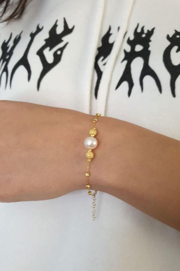 925 Ayar Gümüş Altın Kaplama Sim Dorika Toplu Inci Kadın Bileklik - Image 1