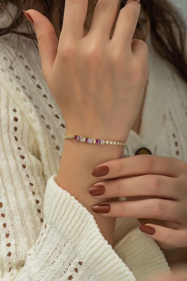 925 Ayar Gümüş Gold Kaplama Zirkon Taşlı Baget Sıralı Taşlı Su Yolu Bileklik - Image 1