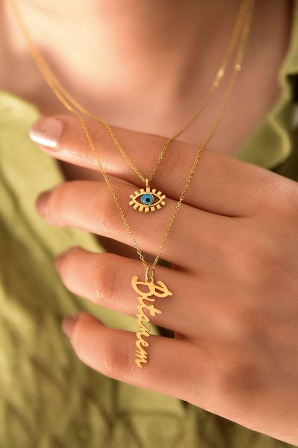 925 Ayar Gümüş Altın Kaplama Kirpik Göz Ve Bitanem Yazılı Asansörlü Kolye - Image 1