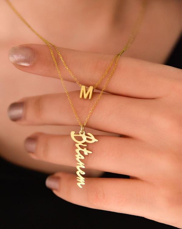 925 Ayar Gümüş Altın Kaplama 3d Harf Ve Bitanem Yazılı Asansörlü Kolye - Image 1