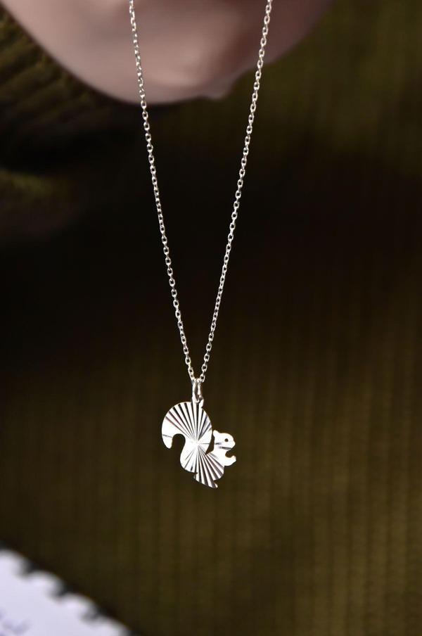 925 Ayar Gümüş Rodyum Kaplama Kristal Kesim Sincap Kadın Kolye - Image 1