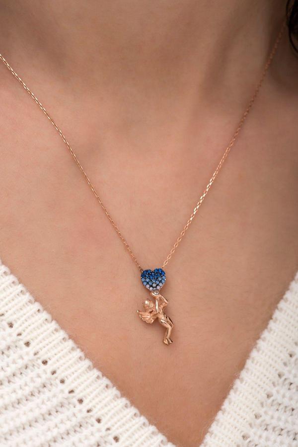 925 Ayar Gümüş Rose Kaplama Kalp Tutan Melek Kolye - Image 1