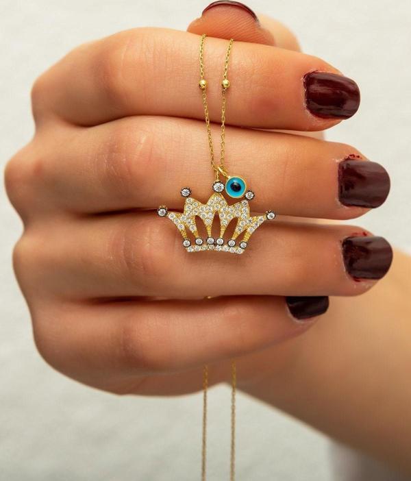 Kraliçe Tacı Kolye Nazargözlü 14 Ayar Altın Kaplama Gümüş Uvps100529 - Image 1
