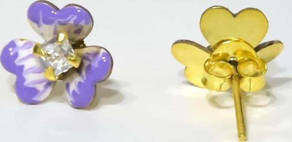925 Ayar Gümüş Gold Kaplama Zirkon Taşlı Lila Mineli Frezya Çiçeği Çivili Küpe - Image 1