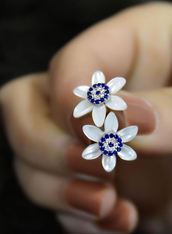 925 Ayar Gümüş Rodyum Kaplama Nazar Sedef Taşlı Kadın Küpe - Image 1