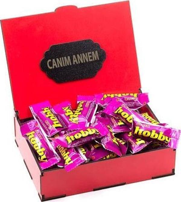 Sevdiklerinize Özel Kırmızı Ahşap Hediye Kutusunda 24 Adet Hobby Mini ( Canım Annem Yazılı ) - Image 1