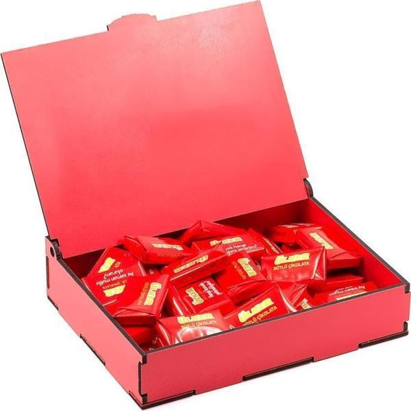 Sevdiklerinize Özel Kırmızı Ahşap Hediye Kutusunda 40 Adet Ülker Napoliten Çikolata - Image 1