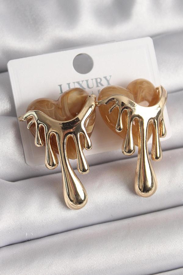 Pirinç Gold Renk Krem Sedefli Akan Kalp Model Kadın Küpe - TJ-BKP9895 - Image 1