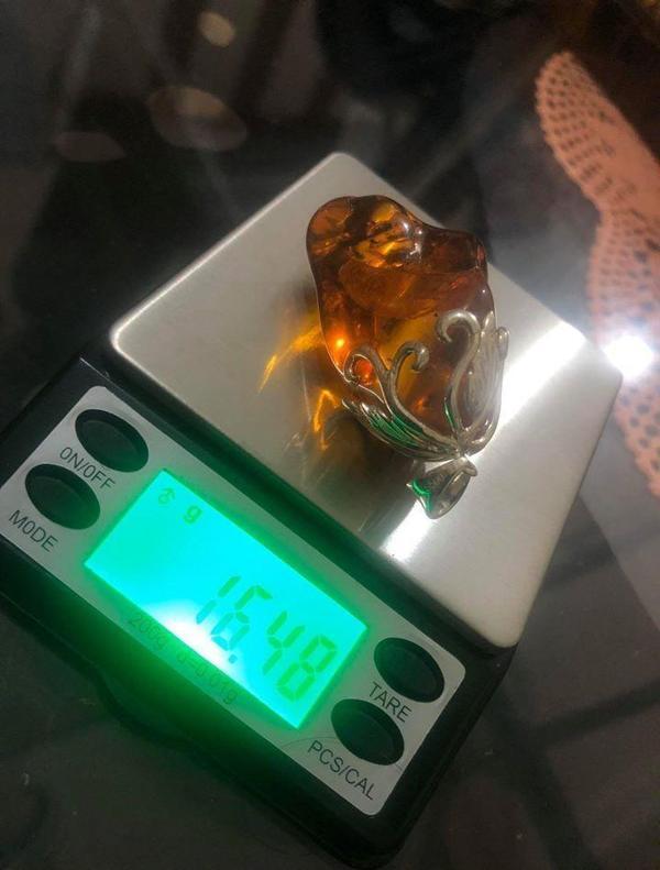 DOĞAL KAYA DAMLA KEHRİBAR KOLYE UCU OTANTİK GÜMÜŞ APARATLI 16,48 Gram - Image 1