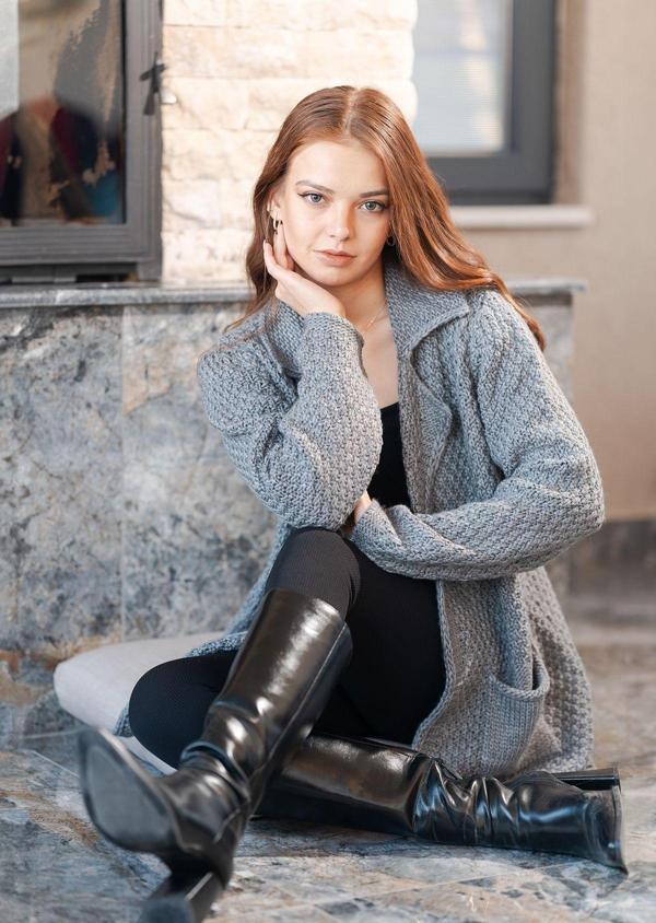 Düğme Detaylı Örme Hırka - Image 1