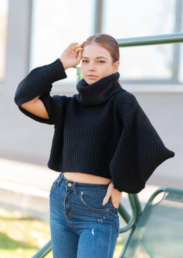 Kol Yırtmaçlı Balıkçı Yaka Crop Kazak - Image 1