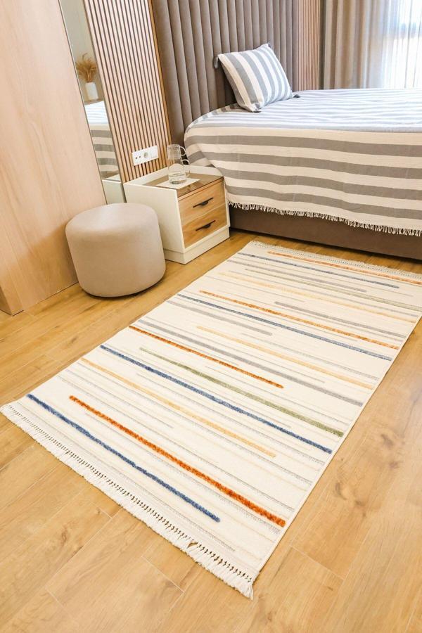 Aden Evanna  0200 Yumuşak Dokulu Halı Salon Mutfak Koridor Kesme Yolluk Dokuma Makine Halısı 160x230 cm - Image 1