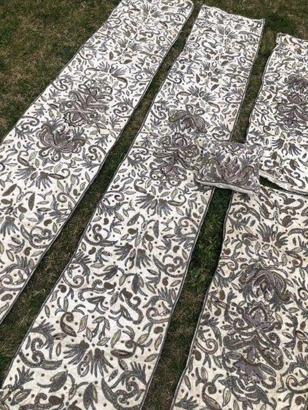 El İşi Otantik İşlemeli Boncuklu Taşlı Kadife Masa Koltuk Örtüsü Takımı 5 Parça 004 - Image 1