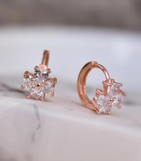 925 Ayar Gümüş Rose Kaplama Yonca Halka Küpe - Image 1