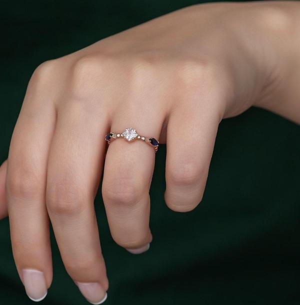 Gümüş Prenses Yüzük. Renkli Taşlı Ayarlanabilir Ölçü. Rose Gold Kaplama 925 Ayar Gümüş - Image 1