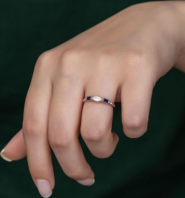 Gümüş Prenses Yüzük. Renkli Taşlı Ayarlanabilir Ölçü. Rose Gold Kaplama 925 Ayar Gümüş - Image 1