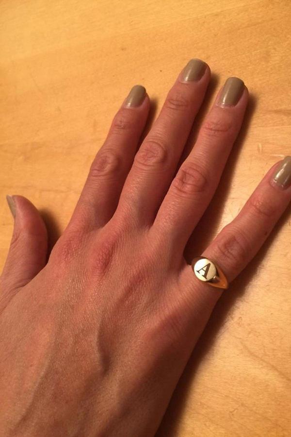 925 Ayar Rose Altın Kaplama Ayarlanabilir Gümüş Harf Yüzük - Image 1