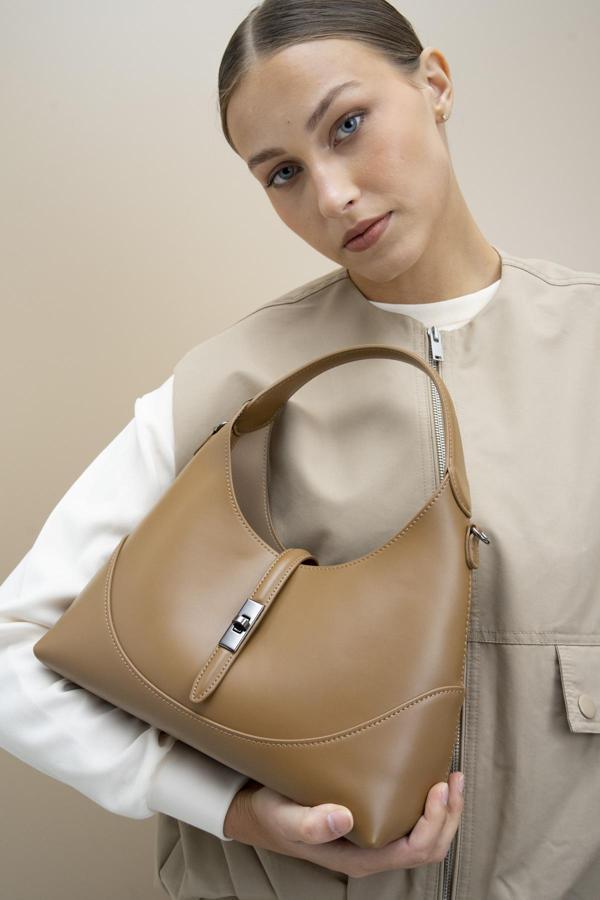 BYN2255 MATTHEW COX EL ÇANTASI - Image 1