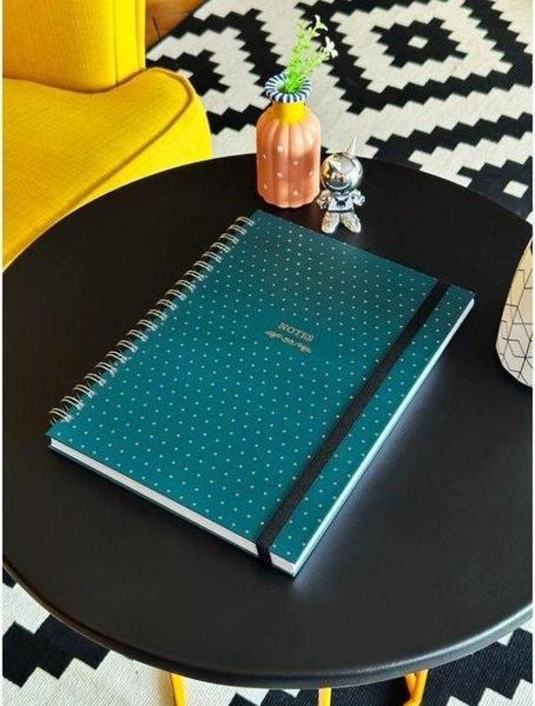 Victorias Journals Sert Kapak Spiralli Defter Lastikli 20x28 cm 90 gr . 120 yap. +40 Çiz.+40 Nokt - Image 1