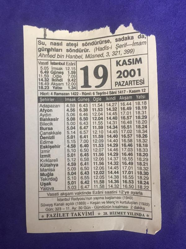 19 Kasım 2001 Takvim Yaprağı - Nostalji Koleksiyonluk Takvim Yaprağı - Image 1