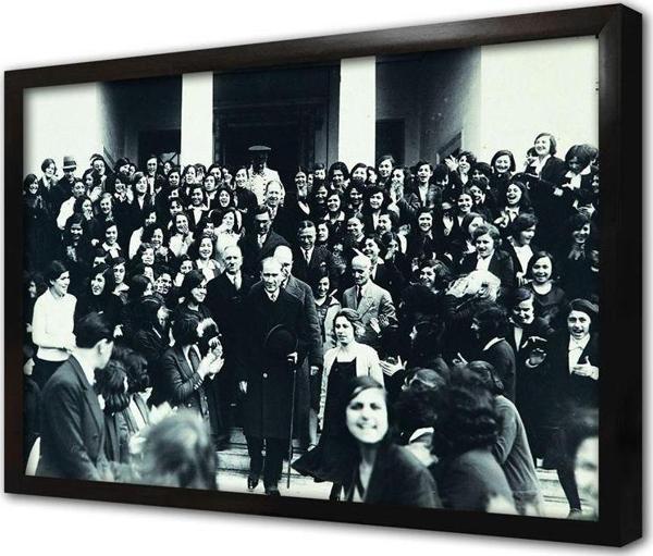 Tablosan Atatürk Kadınlarla Çerçeveli Mdf Tablo - Image 1