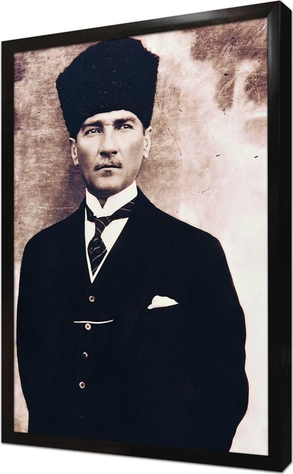 Tablosan Kalpaklı Atatürk Çerçeveli Mdf Tablo - Image 1