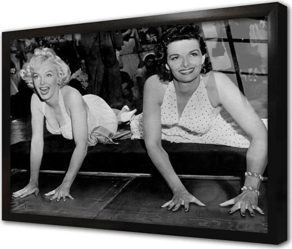 Tablosan Siyah Beyaz Marilyn Monroe Çerçeveli Cam Tablo - Image 1
