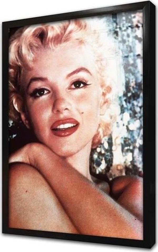 Tablosan Marliyn Monroe Kırmızı Rujuyla Çerçeveli Cam Tablo - Image 1