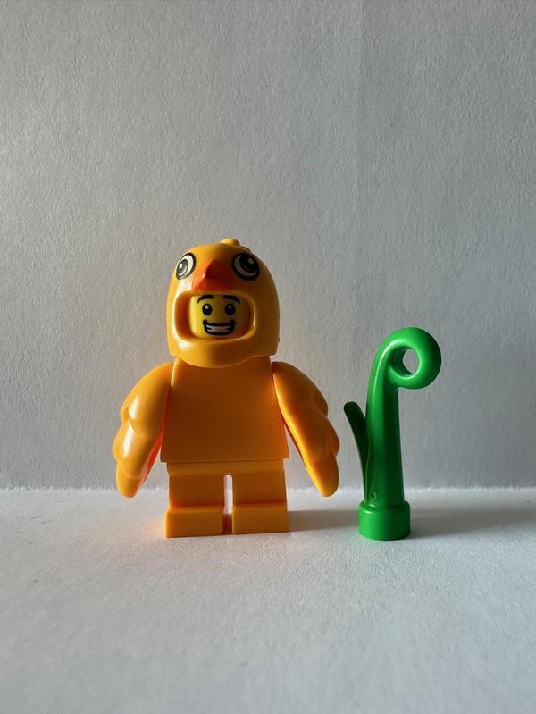 LEGO Orjinal Minifigür Spring Chick +6 Yaş (1 Parça) - Image 1