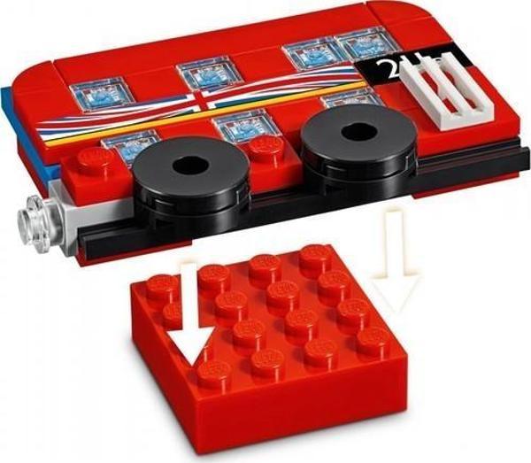 LEGO Magnet 853914 London Bus Magneti +6 Yaş (1 Parça) - Image 1