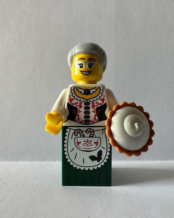 LEGO Orjinal Minifigür Noel Anne +5 Yaş (1 Parça) - Image 1