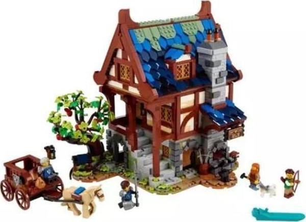 LEGO Classic Ideas 21325 Ortaçağ Demircisi +18 Yaş (2164 Parça) - Image 1