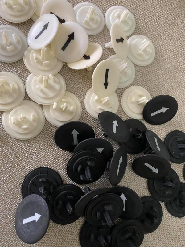 Ok İşaretli Buton Başlığı 24,5mm 210 Adet - Vinç Kumandası vb Buton Başlığı - Image 1