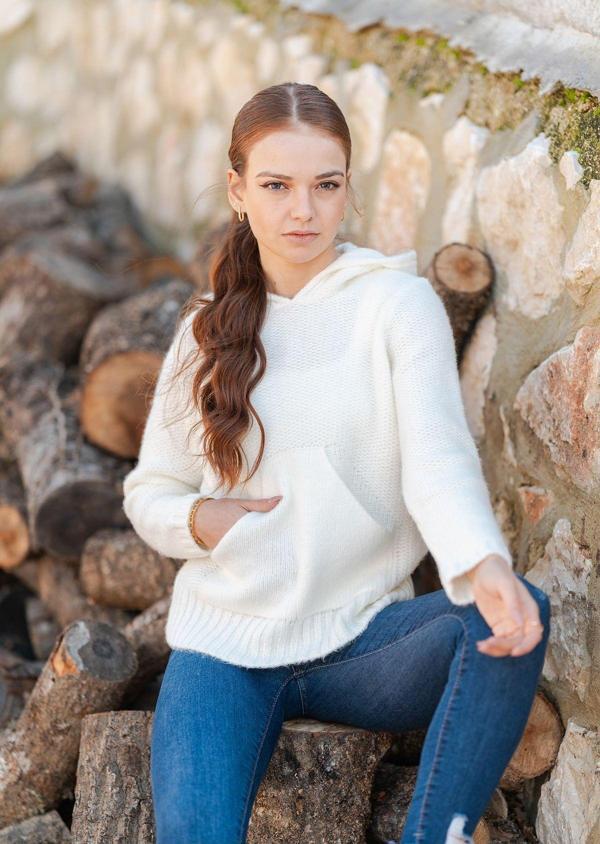 Kapüşonlu Kanguru Cepli Örme Sweatshirt - Image 1