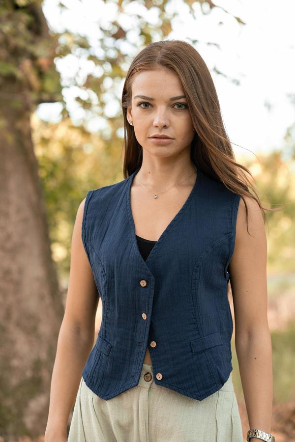 VerdeBlanco %100 Pamuk Düğme Detaylı Müslin Yelek Lacivert - Image 1