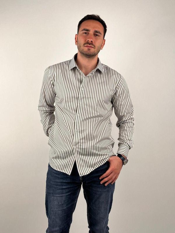 Mad&Calf Erkek Slim Fit Yaka Düğmeli Uzun Kollu Çizgili Gömlek Yeşil 2XL - Image 1