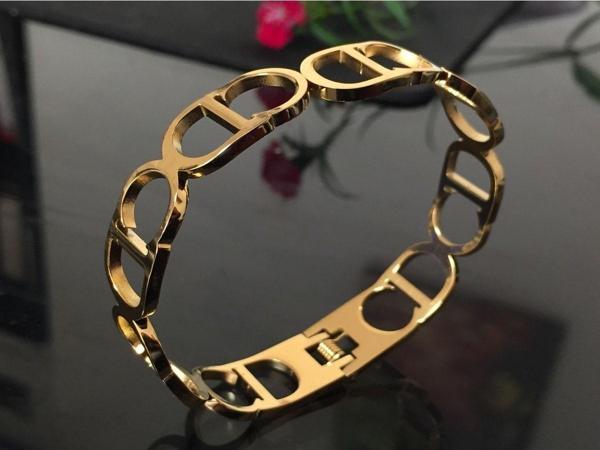 Tasarım Çelik Kelepçe Bileklik - Image 1