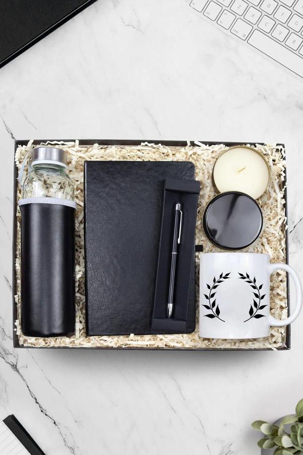 Trendmiya Motto Kupa & Siyah Touch Pen & Metal Kutulu Mum & 500 Ml Su Matarası & Siyah Defter Hediye Seti - Image 1