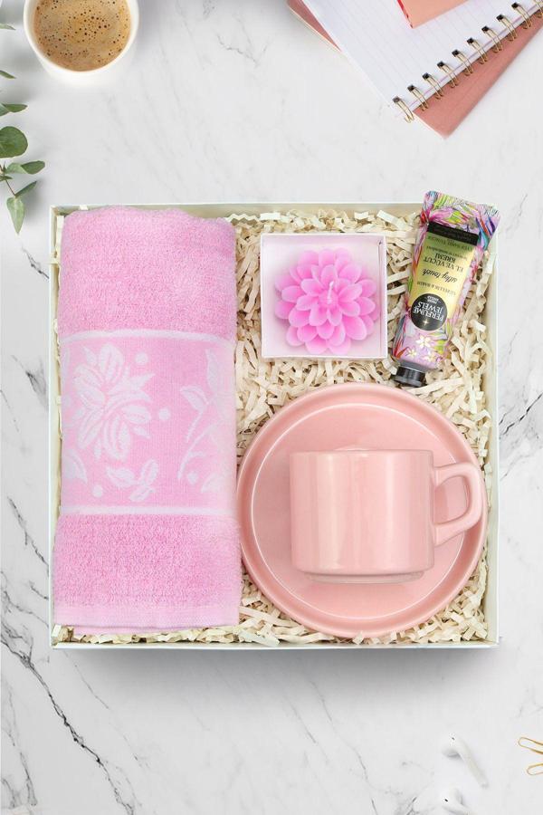 Trendmiya Pembe Fincan & Eyüp Sabri Tuncer El Kremi & Lotus Çiçeği Mum & Havlu Hediye Seti - Image 1