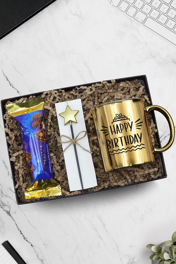 Trendmiya Happy Birthday Baskılı Gold Kupa & Godiva 30Gr Domes Çikolata & Doğum Günü Yıldız Mum Hediye Seti - Image 1