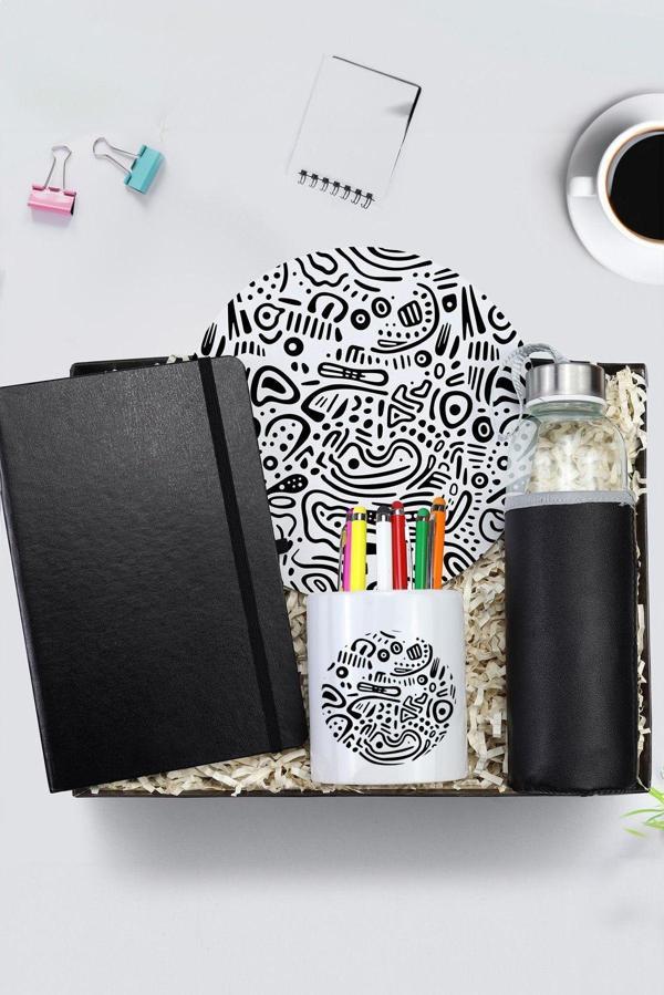 Trendmiya Siyah Defter & Deri Kılıflı Siyah 500 Ml Su Matarası & Mousepad & Kalemlik Hediye Seti - Image 1