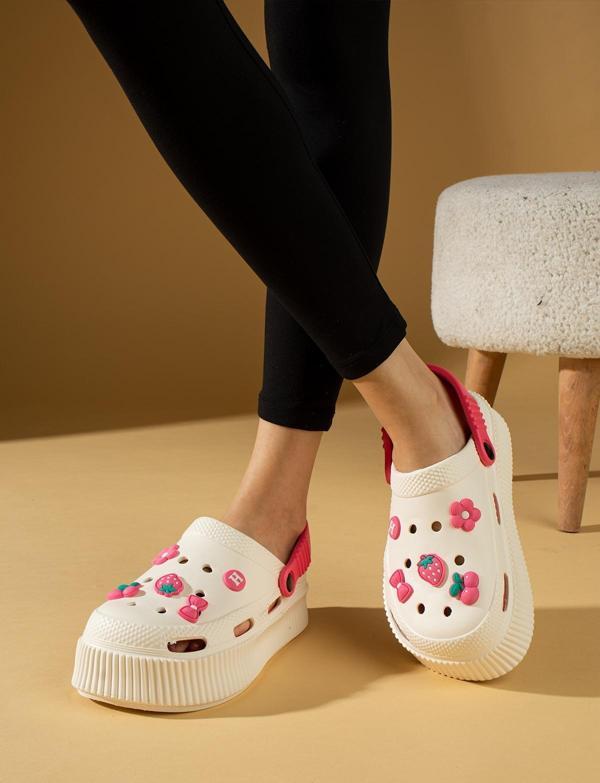 Pembe Potin Yüksek Taban Jibbitzli Eva Comfort Kadın Sandalet DNZ224-24BejFuşya - Image 1