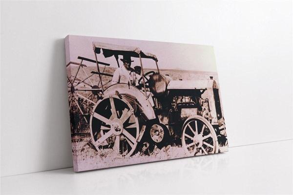 Tablosan Atatürk Traktör Kullanırken Kanvas Tablo - Image 1