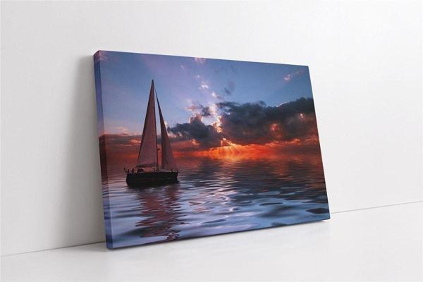 Tablosan Gün Batımında Yelkenli Kanvas Tablo - Image 1